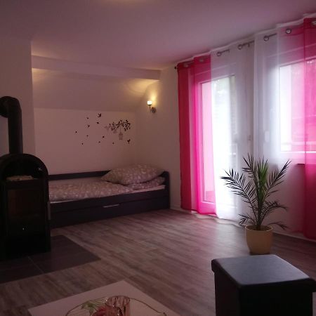 Haus Waldidyll Apartman Lauta Kültér fotó