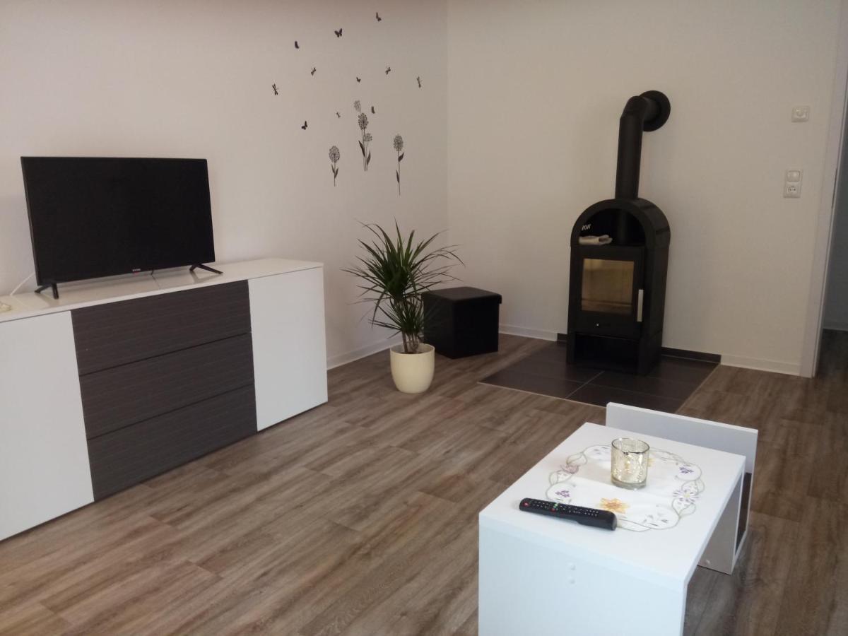 Haus Waldidyll Apartman Lauta Kültér fotó